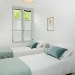 Apartment Le Saint-pierre By La Boite En